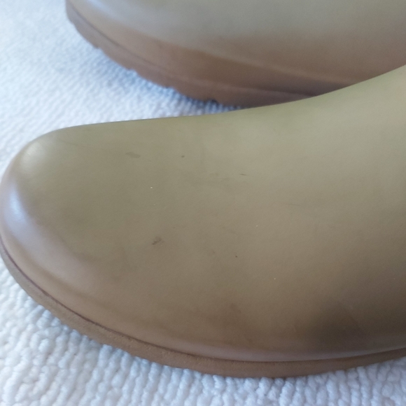 Hunter green rain boots tall - Picture 9 of 16